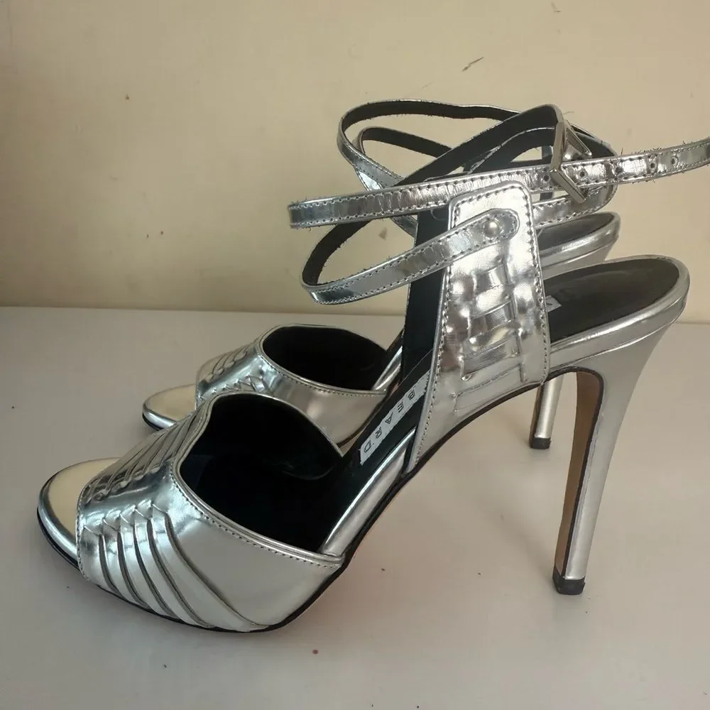 Veronica Beard Metallic Silver Heels Size 6, Used Once (see pictures)